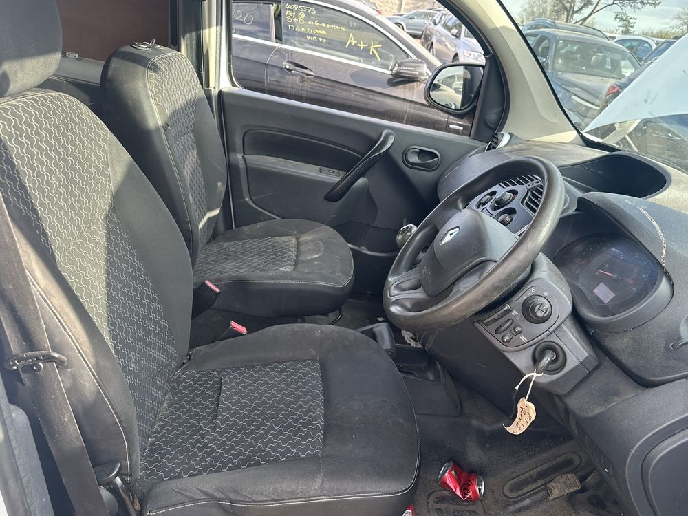 Renault Kangoo silnik K9K 1.5 DCI 2015r,Anglik z kluczykami