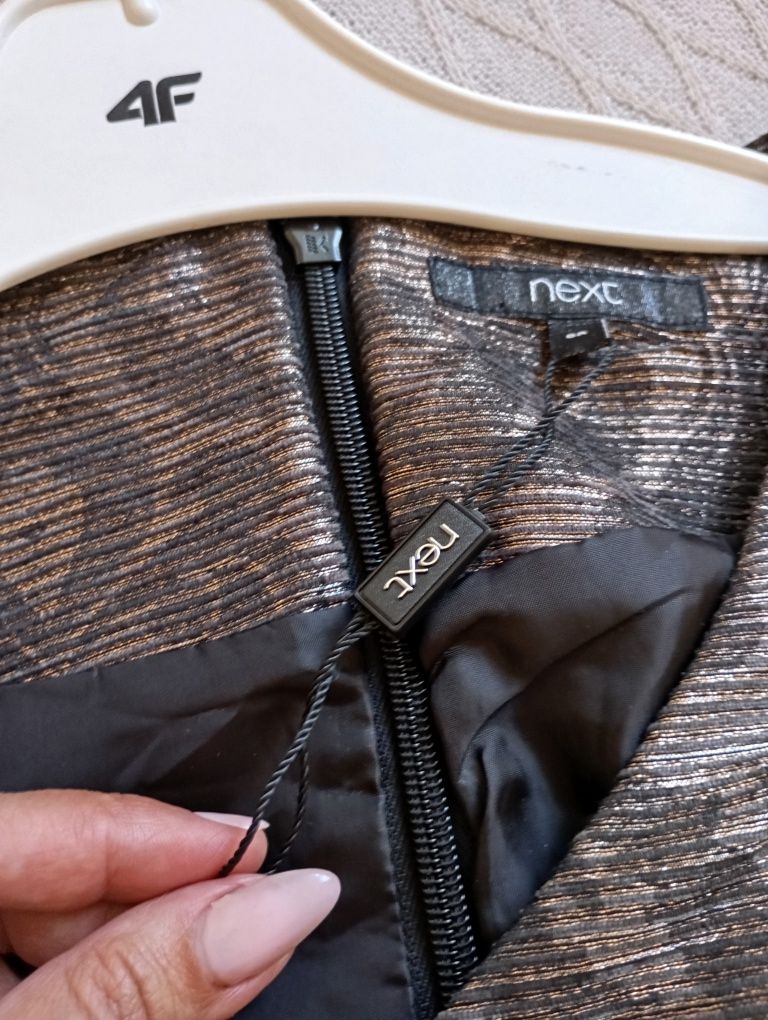 NEXT XS-S elegancka wieczorowa sukienka brokatowa ołówkowa złota nitka