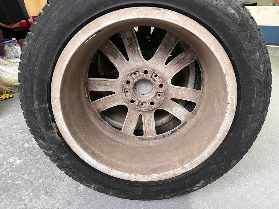 Новые! Hankook Winter I cept iZ2 245/50 R18 104T XL, зима с дисками