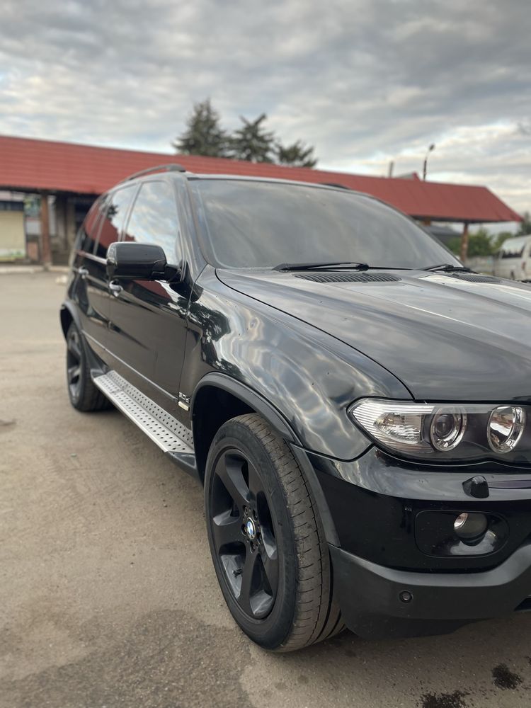 Продам бмв Х5 е 53