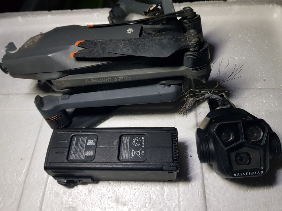 DJI Mavic 3 Pro під відновлення.