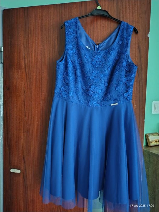 Piękna Sukienka na sylwestra z tiulem46