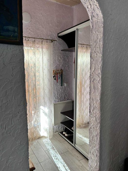 Продам 2х этажный дом в Люботине постройки 2015г.