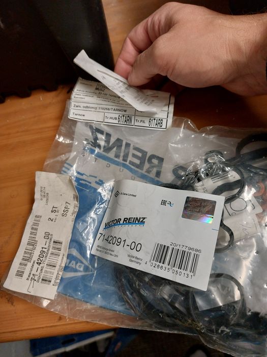 Uszczelka pokrywy zaworów podkładki wtryski v60 I s60 II