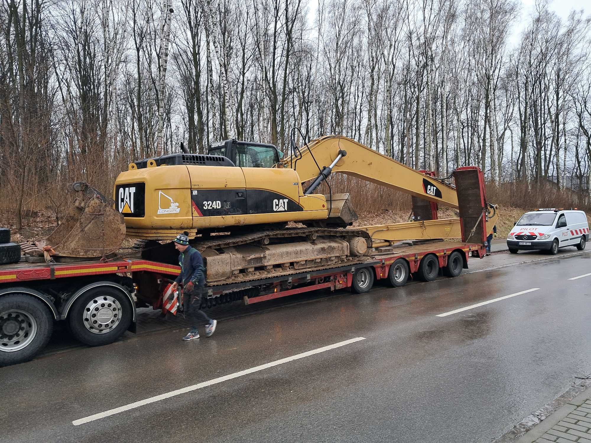 Wynajem usługi koparka Long Reach Cat 324D system 3D leica