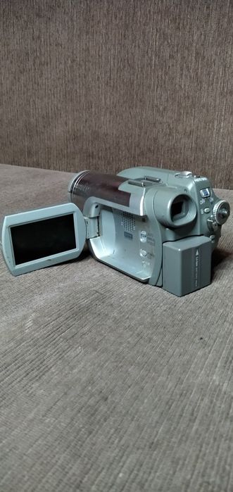 Видеокамера Panasonic VDR-D250