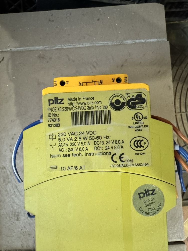 PILZ PNOZ X3 230VAC 24VDC реле безопасности