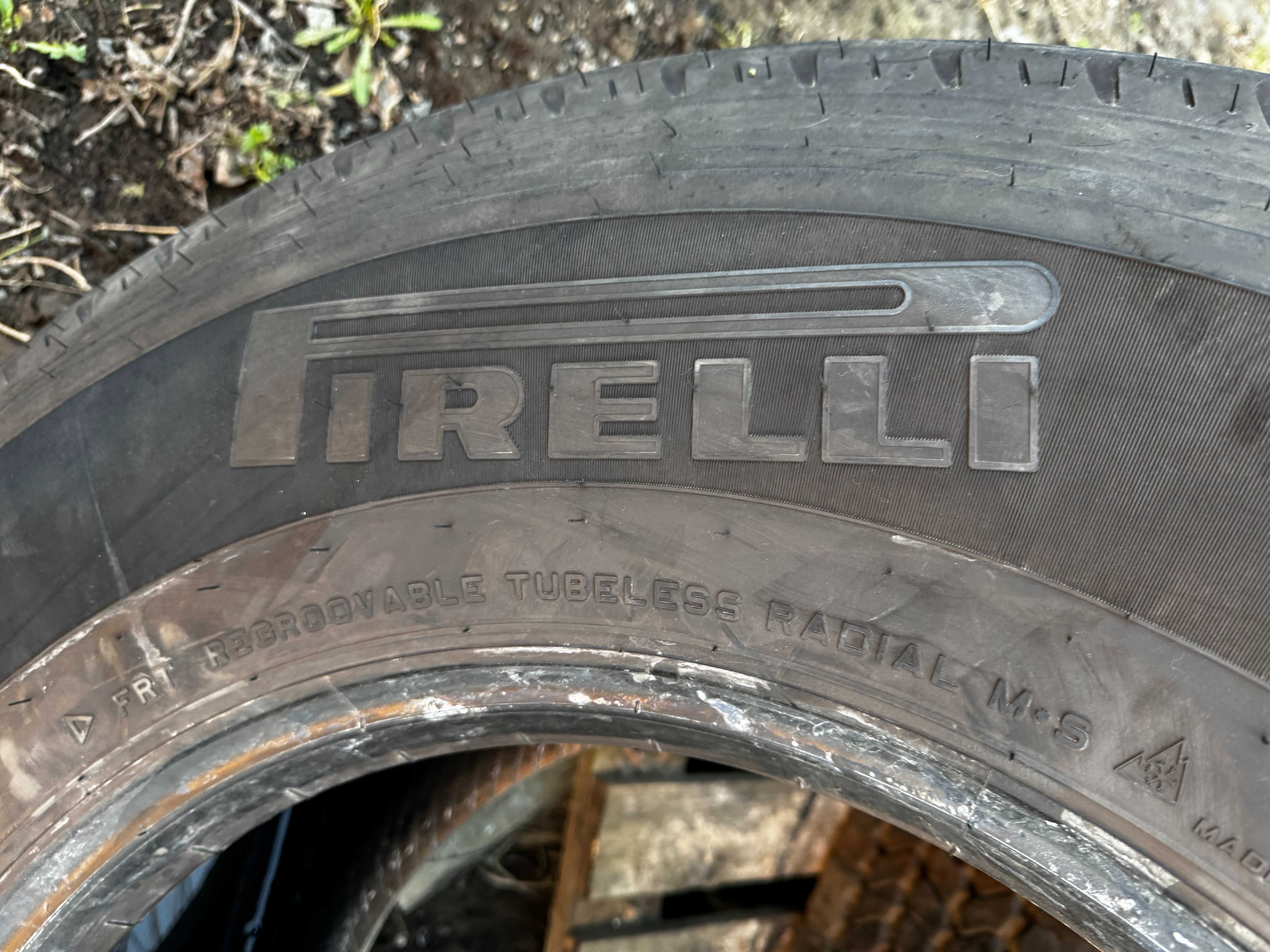 Вантажна шина PIRELLI 385/65 R22,5, Interis T