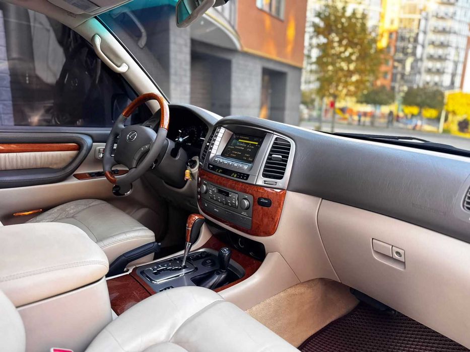 Lexus LX470 2005р.