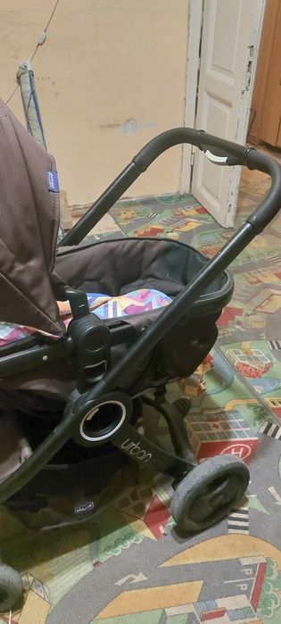 Дитяча коляска Chicco Urban з люлькою 2 в 1.