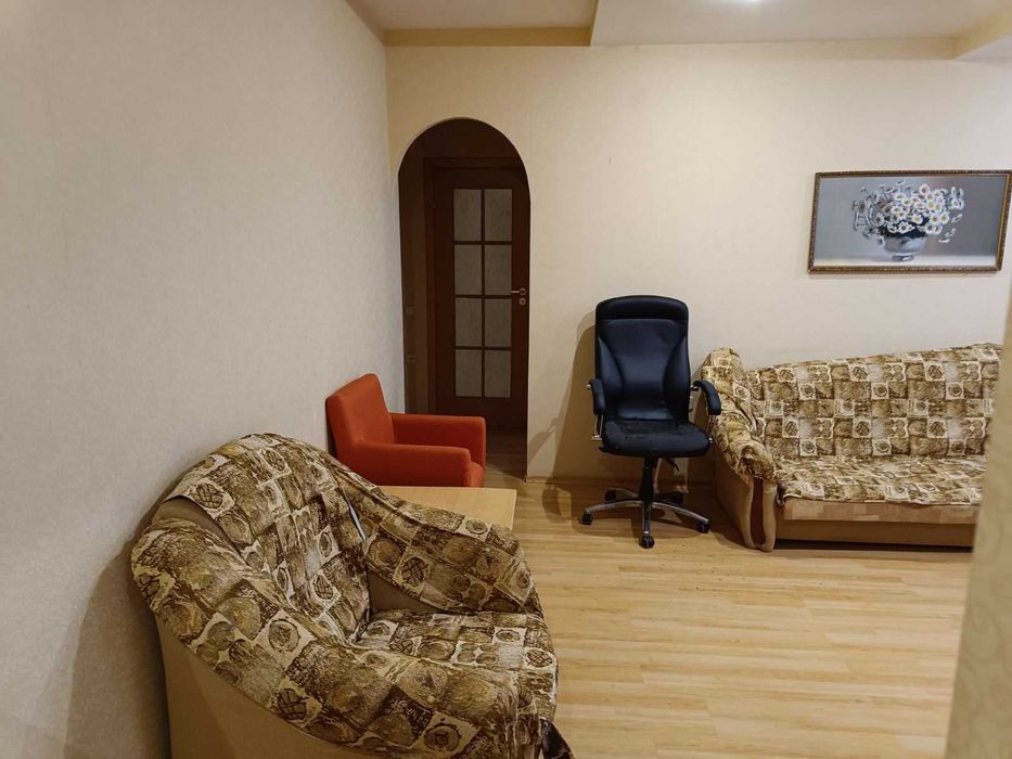 Сдам 3-х ком. квартиру Нагорный район ул. В.Винниченко( СШ 67)