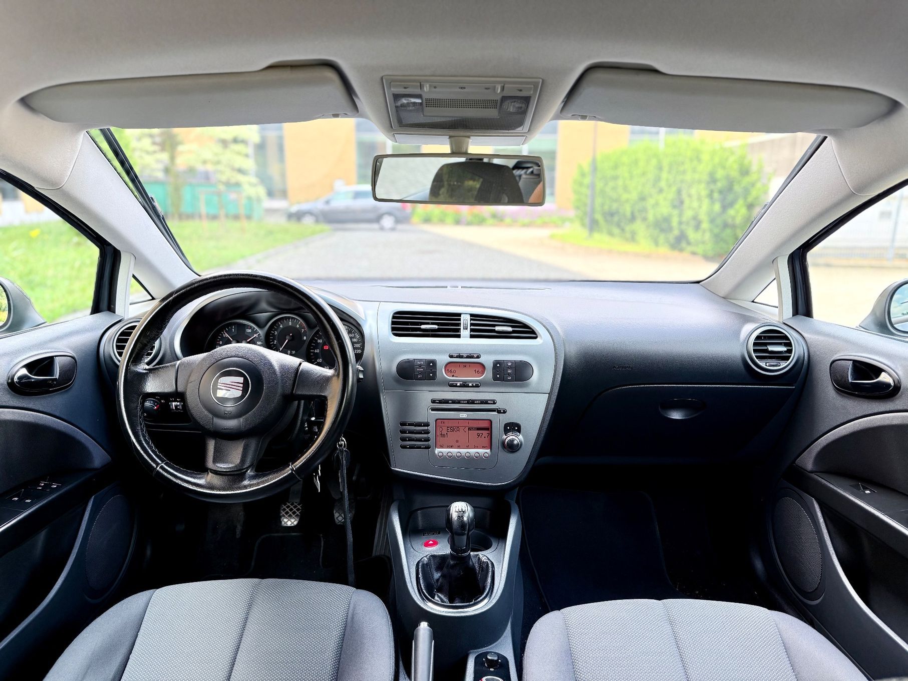 Seat Leon Piękny Stan 1.6 MPI 06/2007r NOWE SPRZĘGŁO I ROZRZĄD Ani grama Rdzy