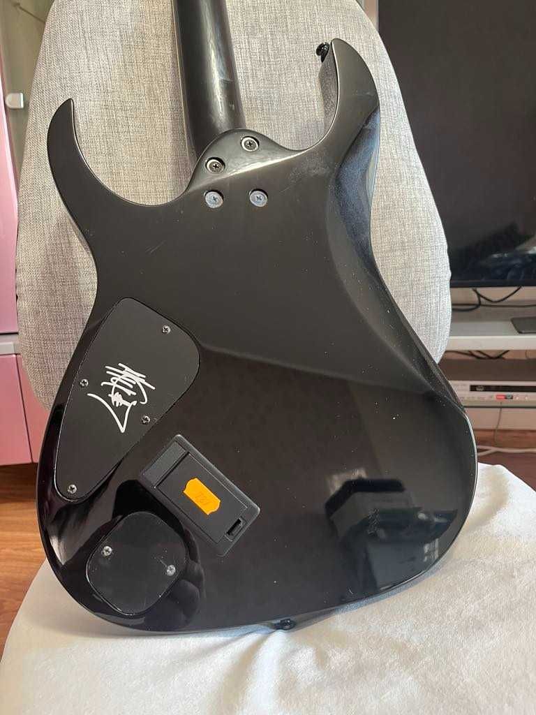 Mick Thomson Ibanez МТМ2