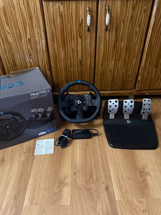 Kierownica Logitech DrivingForce G923 PS4/PS5/PC - Oryginalne Pudełko