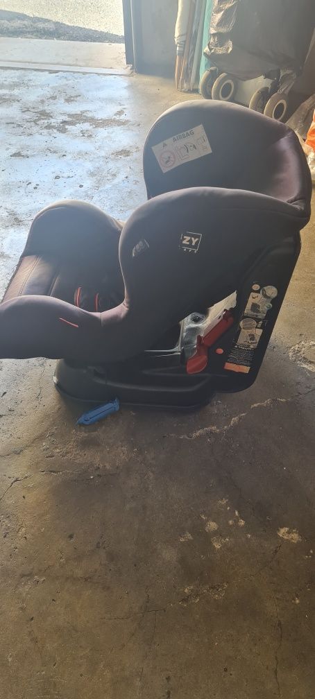 Cadeira de bebé auto