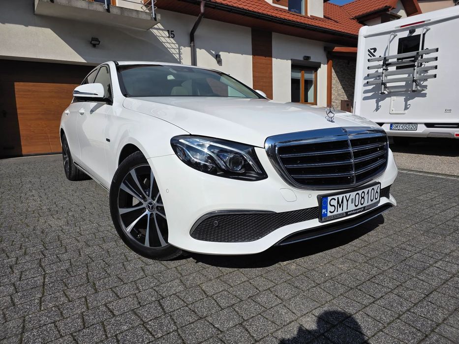 Mercedes-Benz Klasa E perfekcyjny stan,  2.0 diesel+hybryda, FAKTURA VAT 23%, ZAREJESTROWANY