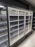 Холодильні вітрини в наявності на складі, горка, регал.