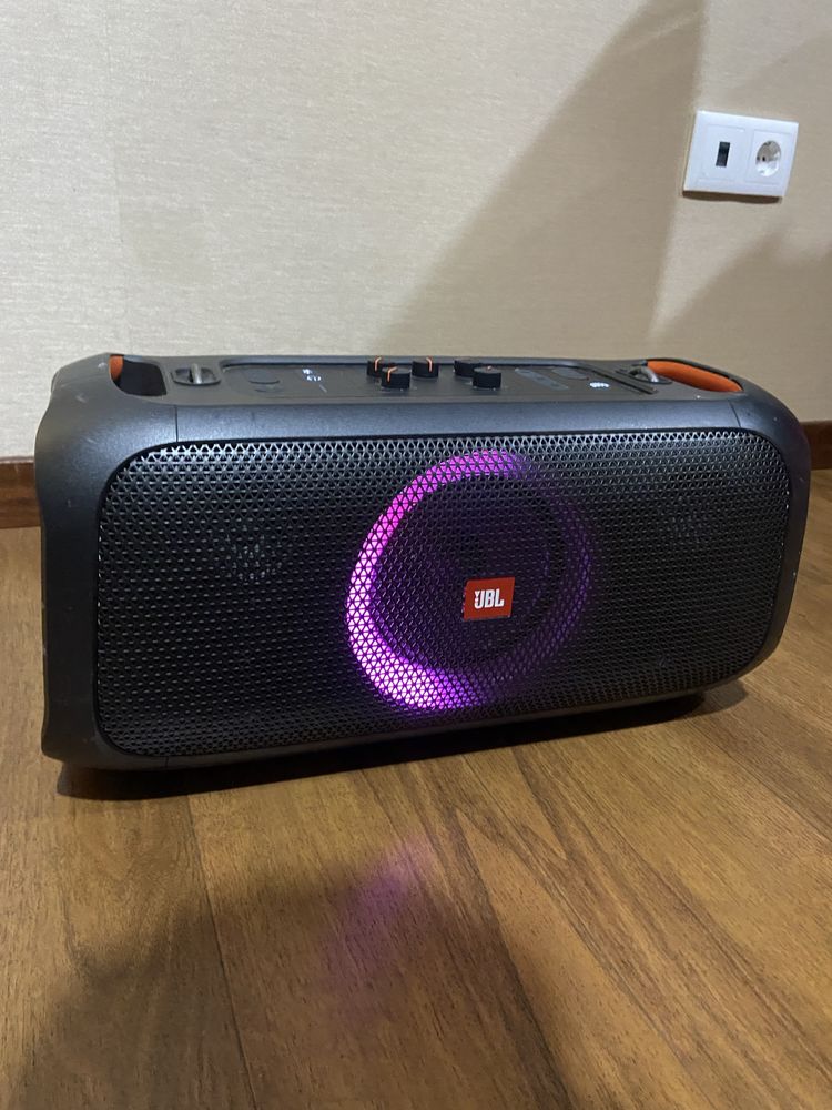 Coluna JBL PartyBox-On-The-Go