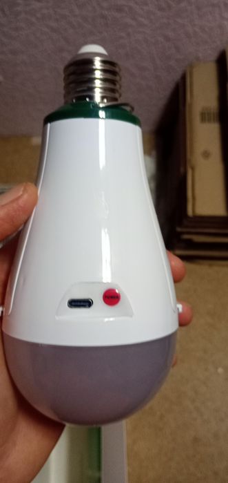 Аварийна LED лампочка 20W E27 з 2 акумулятор