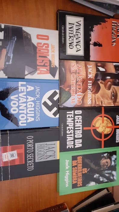 Lee Child / Dean Koontz / Jack Higgins / Martin Cruz Smith /Tom Clancy