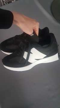 adidasy damskie New Balance  roz. 38,39,40