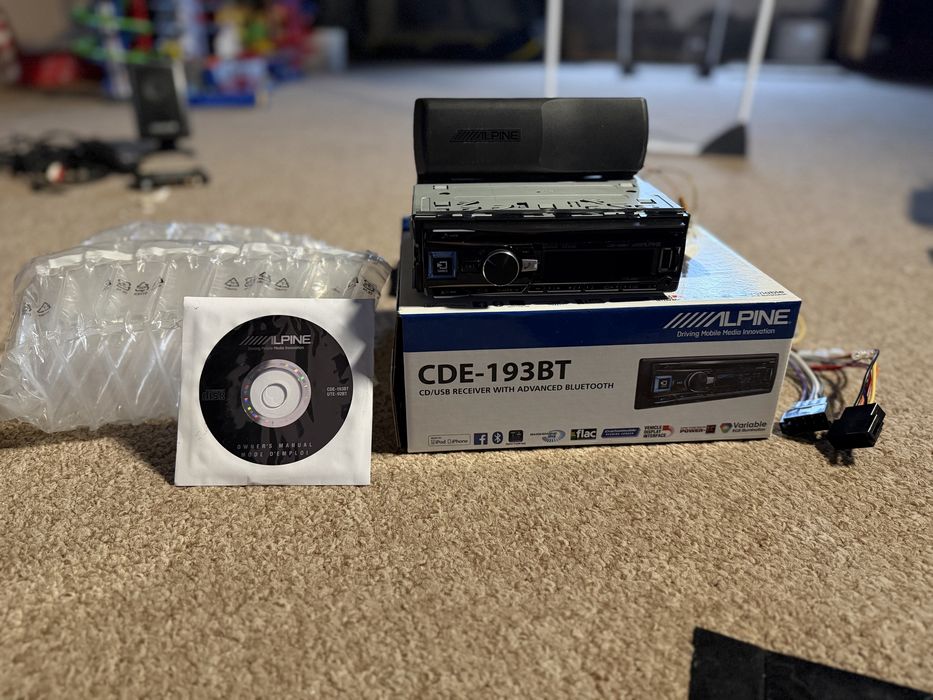 Alpine cde 193bt stan idealny
