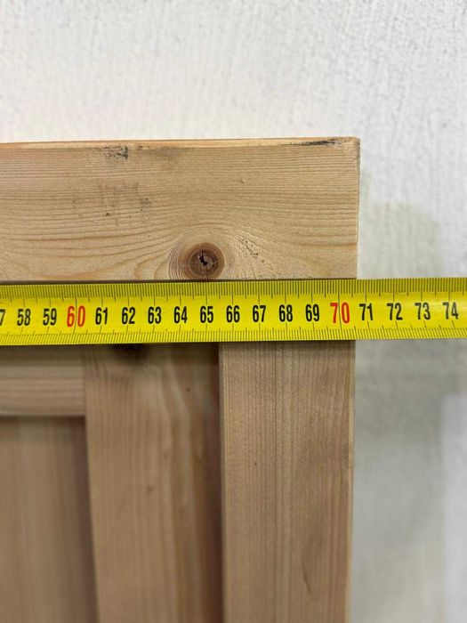 Drzwi do piwniczki, komurki małe drewniane