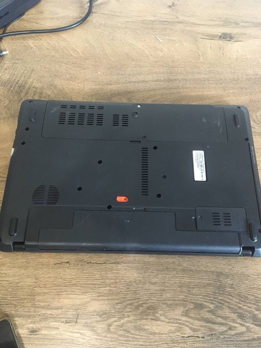 Ноутбук Acer e1-531 8gb 120ssd без зарядки