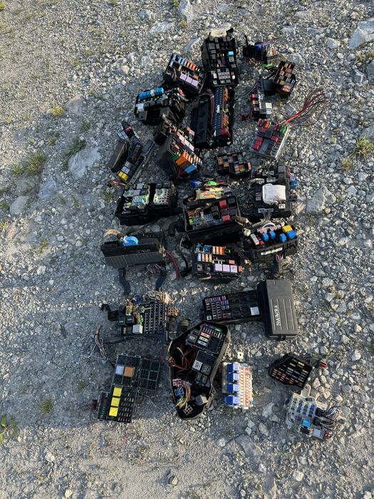 Блок запобіжників.Реле.