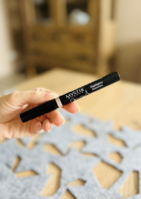 Nowy rozświetlacz Mystik odc. Prosecco