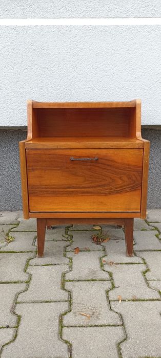 Szafka nocna modern PRL vintage nakastlik na nóżkach stolik