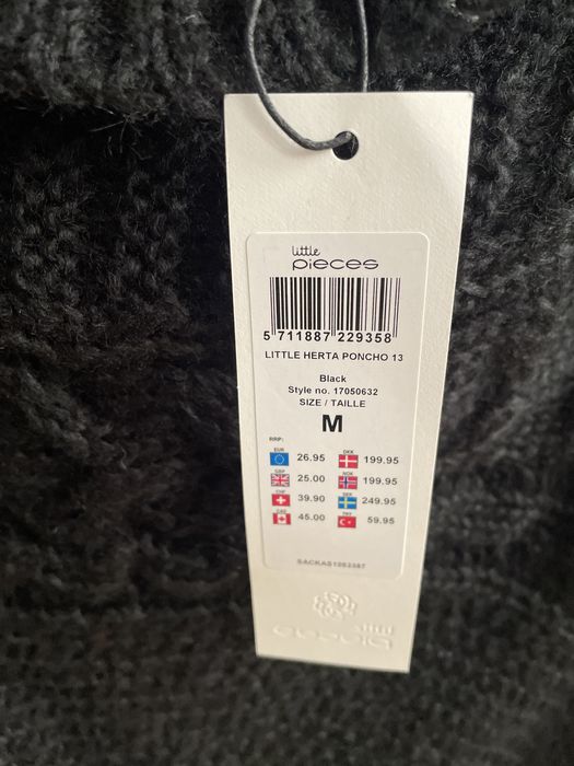 Poncho PIECES r.M 6-12 lat nowe