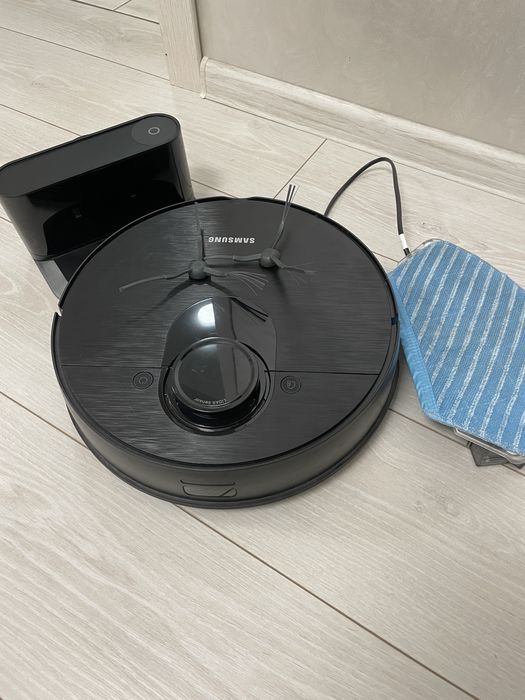 Робот-пилосос Samsung Powerbot-S VR 7700