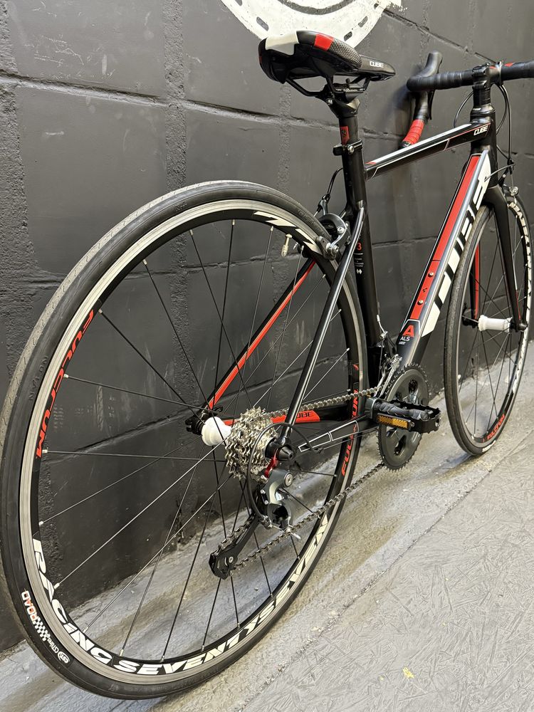 Rower szosowy Cube Attain Race Shimano Tiagra 53 cm Urban Bikes