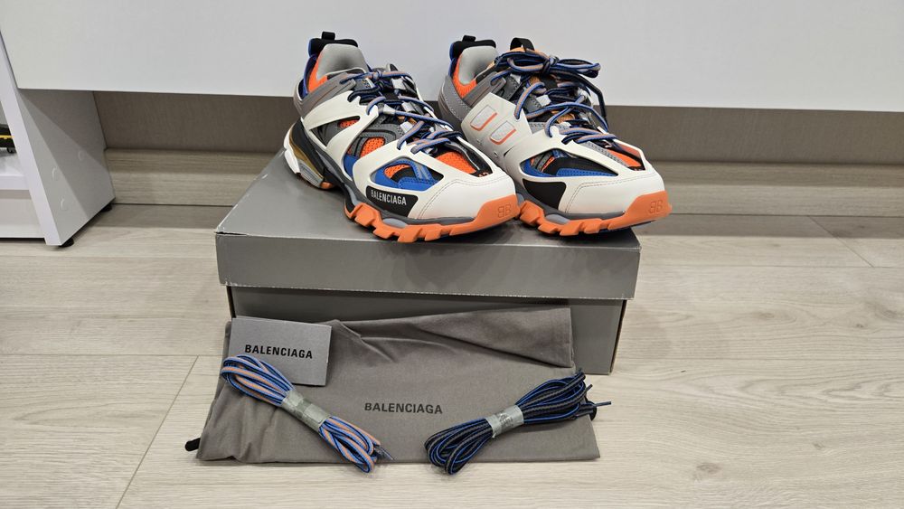 Balenciaga track blue orange