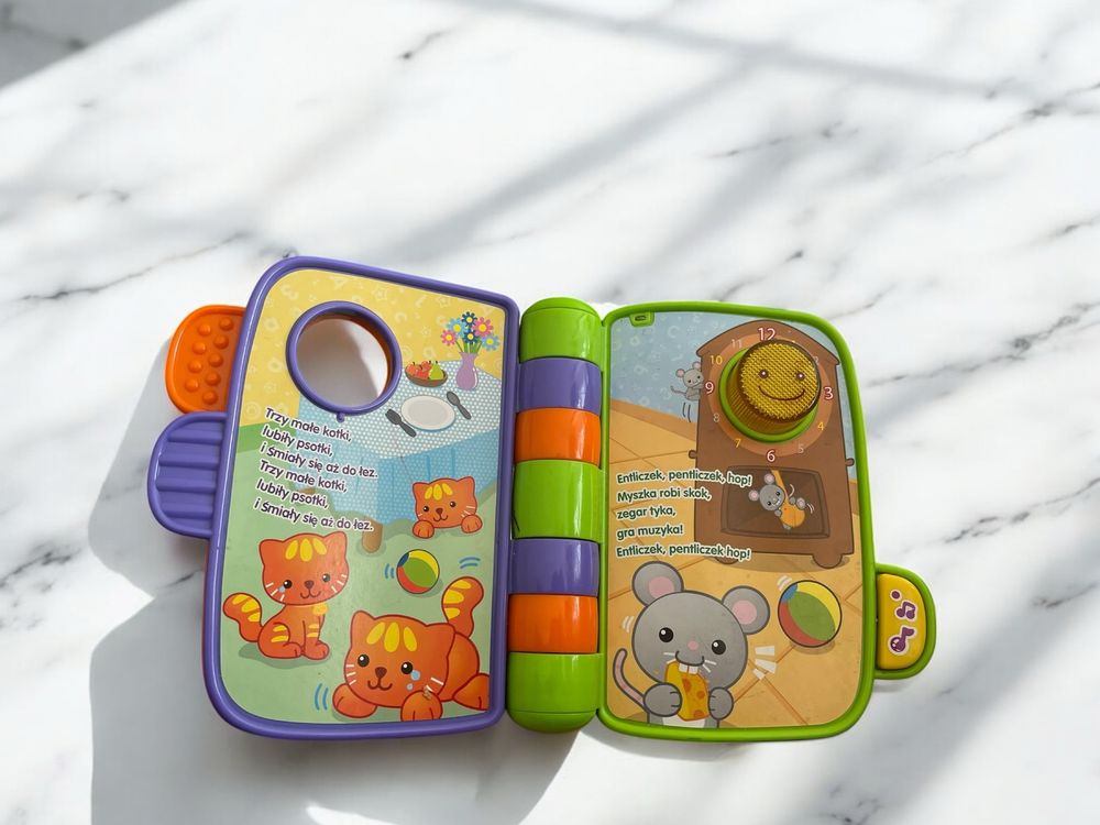 Interaktywna książeczka VTech „Moje pierwsze rymowanki” – po polsku