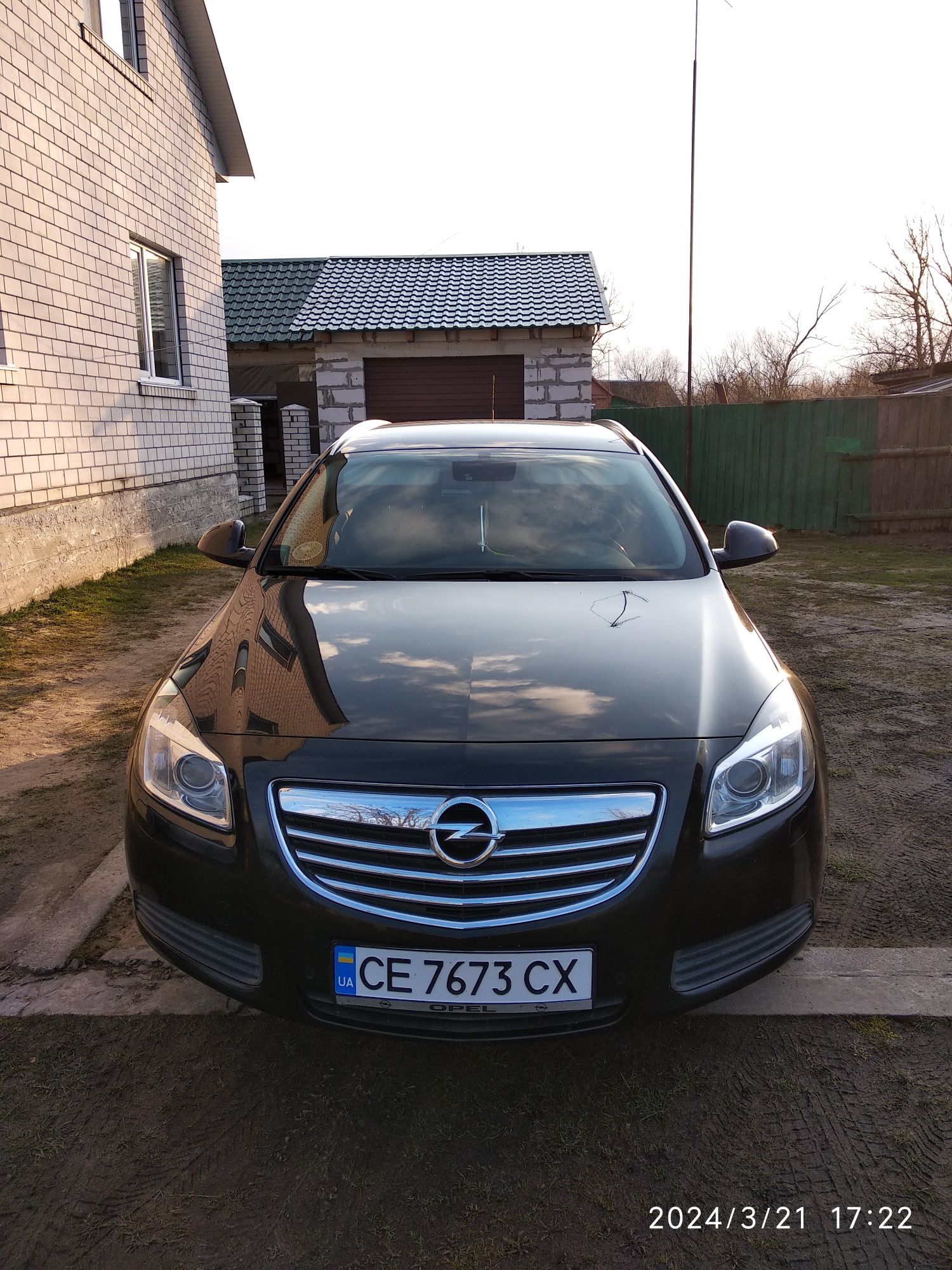 Opel insignia Sports Tourer 2011