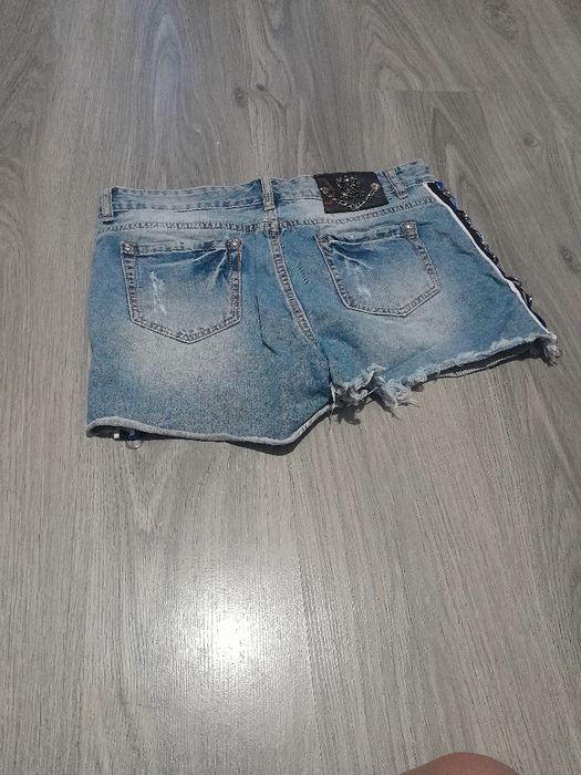 Продам шорти і юбки джинс