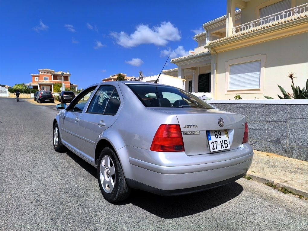 VW Jetta 1.9 TDI automático