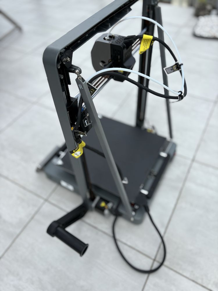 Drukarka 3d ender 3 v3 plus prawie nowa 160h