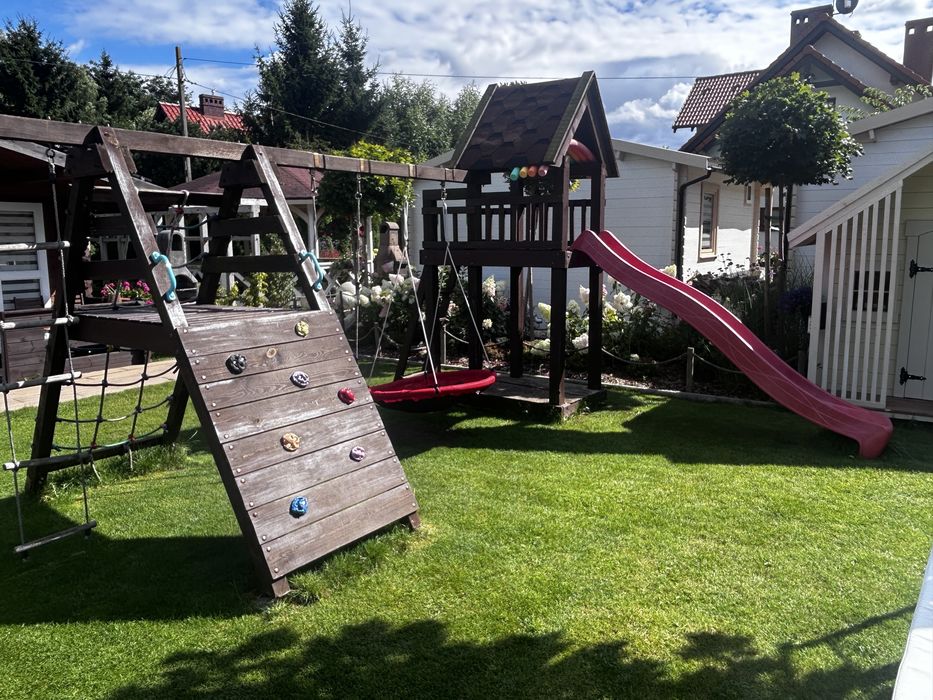 Plac zabaw drewniany