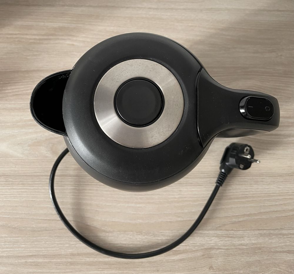 Електрочайник Tefal black