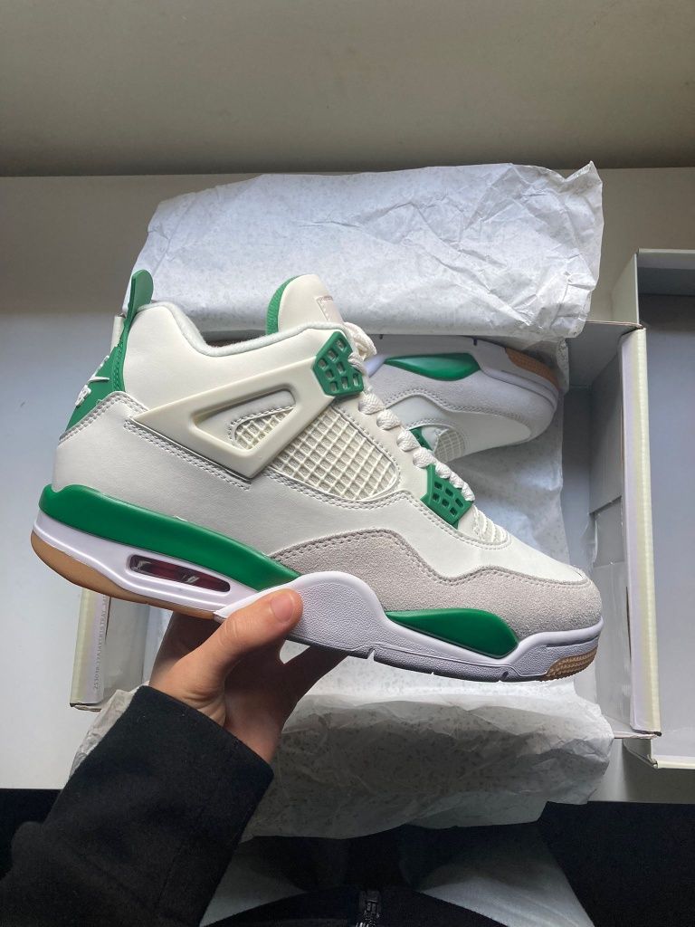 Nike Jordan 4 Retro SB Pine Green 42