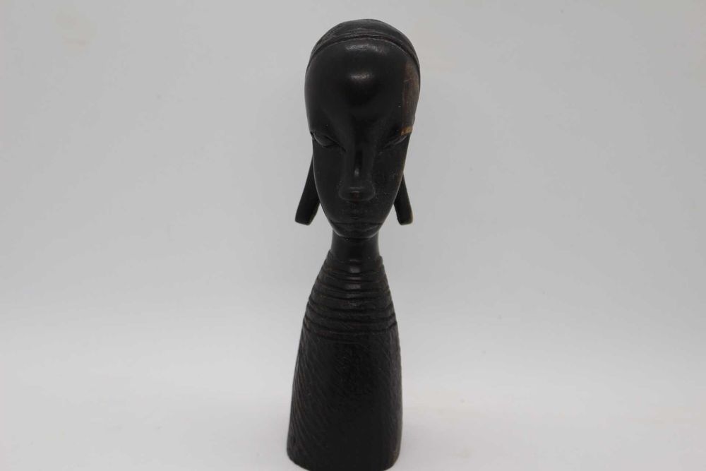 Artesanato Africano Busto Pau Preto e Crocodilo Pau Rosa