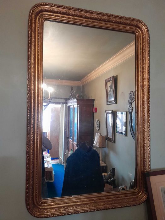 Espelho Antigo de Madeira Dourada