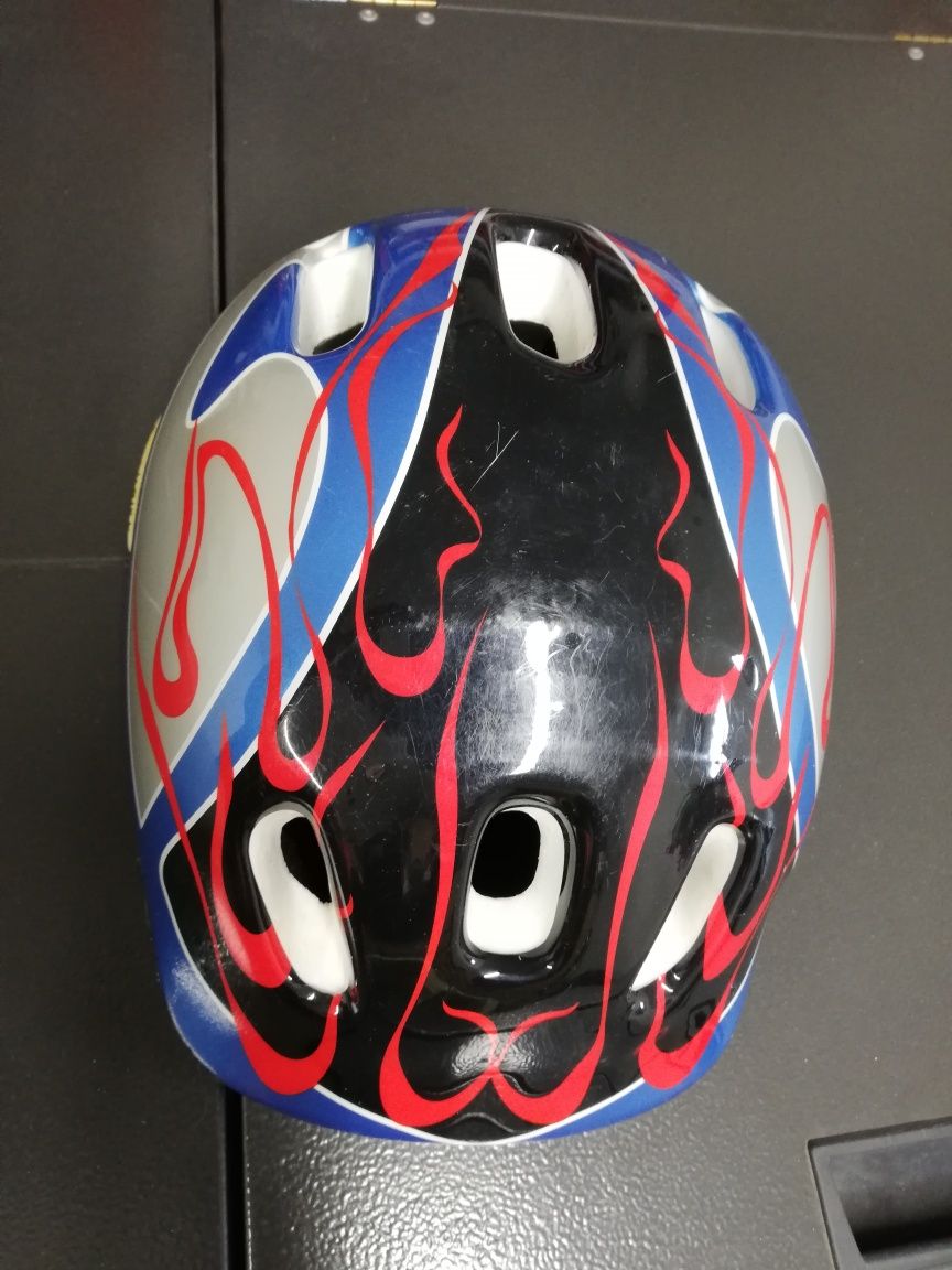 Kask rowerowy dla chłopca 6-9 lat