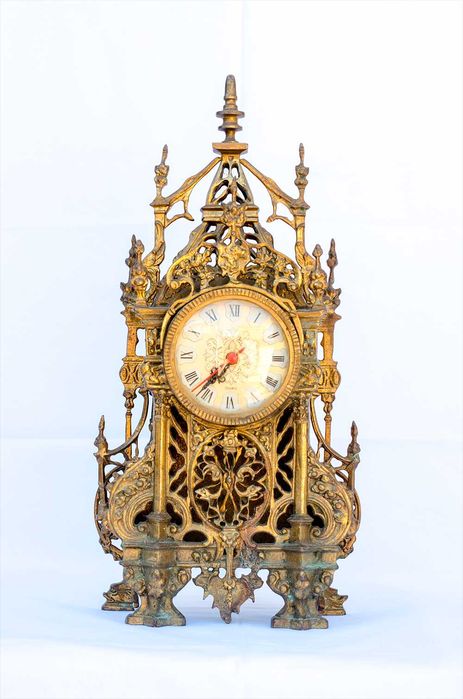 Relógio de Latão Vintage