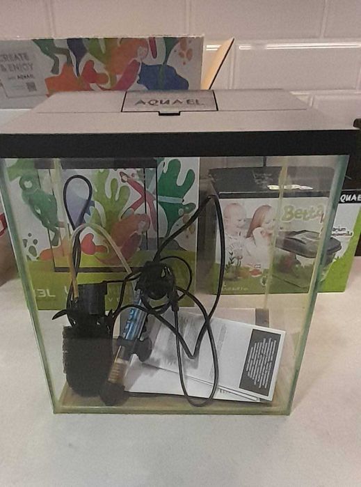 Małe akwarium 13 litrów