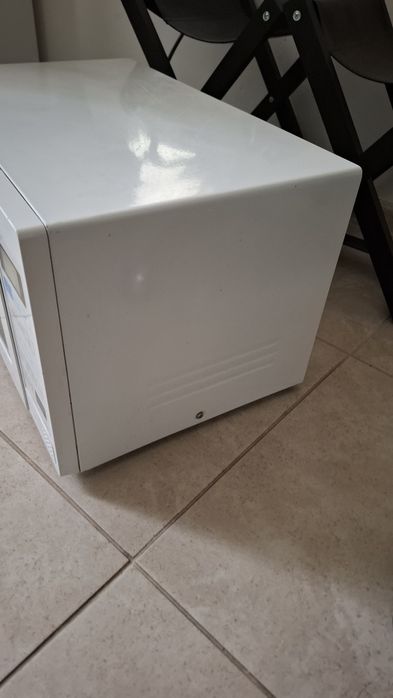 Микроволновка самсунг MW73BR