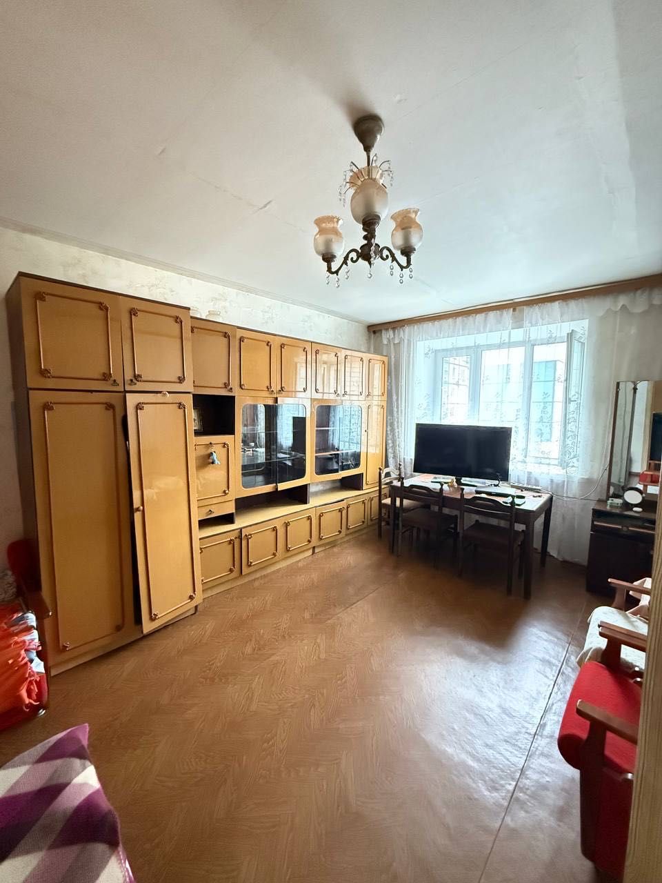 Продам ж/м Ломовский, 1 к. квартира, Фрунзенский, левый берег